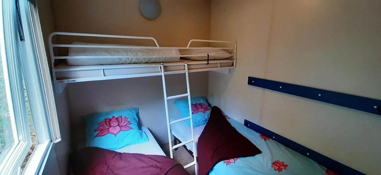 Hôtel Camping La Tuque à Belaye